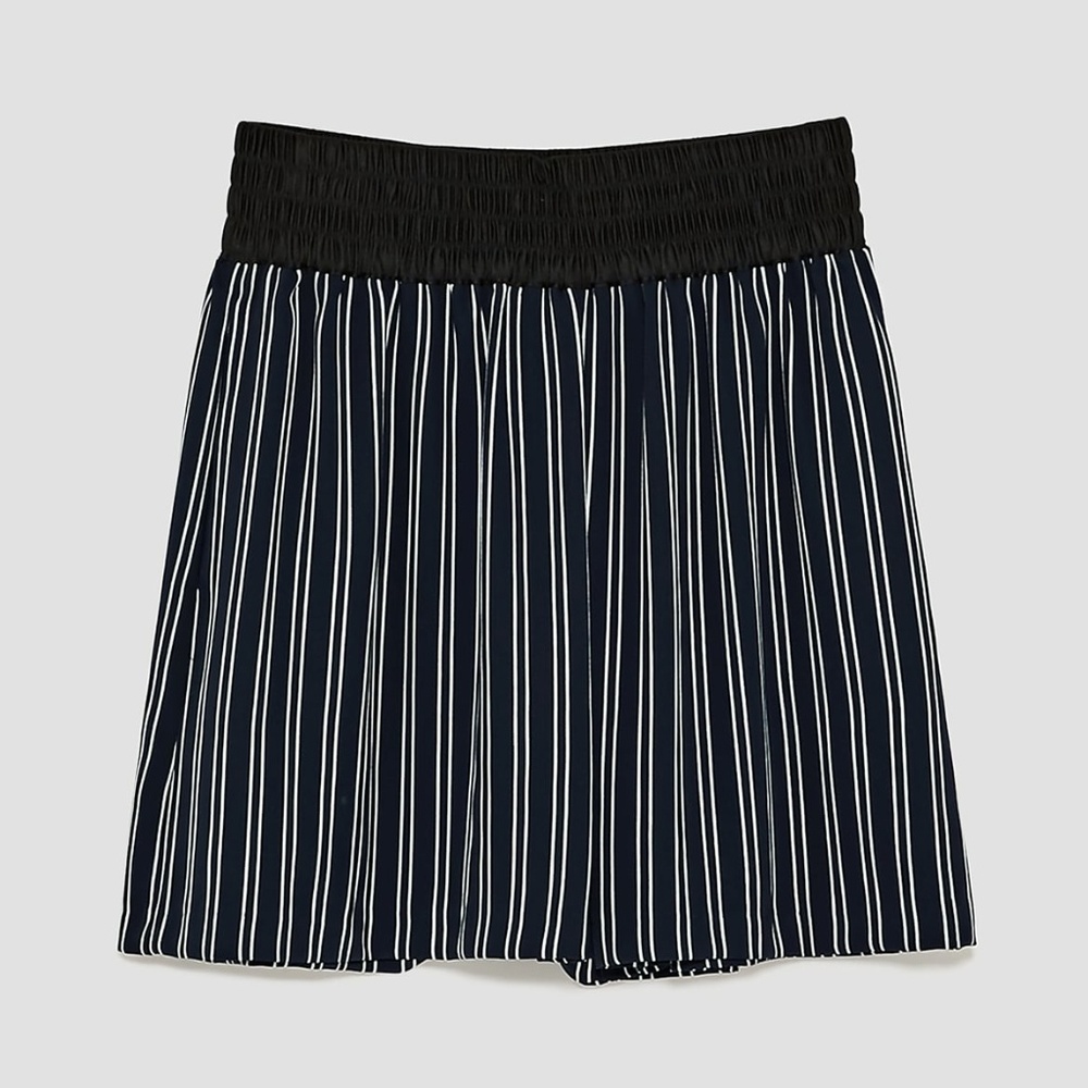 NWT ZARA STRIPED SATIN BERMUDA SHORTS L